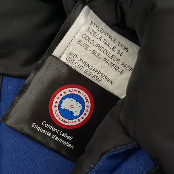 Canada Goose baby 3-6 months - Picture 4 of 16